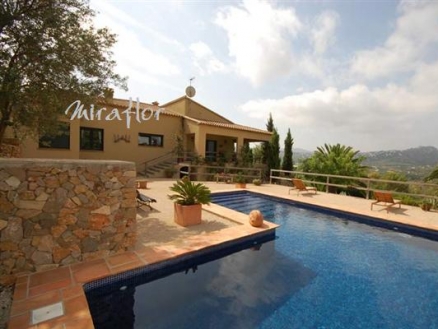 Pedreguer&nbsp;property:&nbsp;Villa&nbsp;for&nbsp;sale&nbsp;in&nbsp;Pedreguer&nbsp;69046
