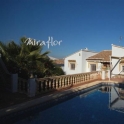 Villa for sale in town 69134