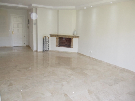 Nueva Andalucia property: Apartment with 2 bedroom in Nueva Andalucia 69373