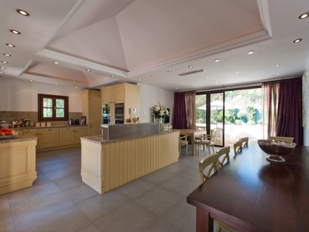 Benahavis property: Villa with 4 bedroom in Benahavis, Spain 69388