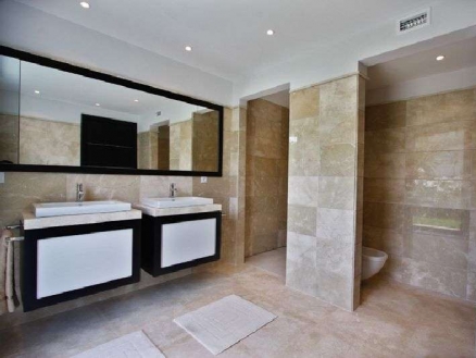 Nueva Andalucia property: Villa in Malaga for sale 69419
