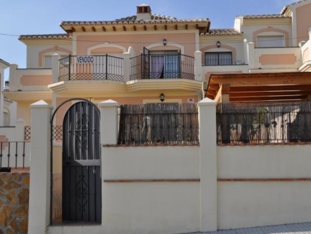 Nerja property: Townhome in Malaga to rent 69592