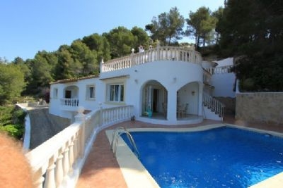 Villa for sale in town 100024