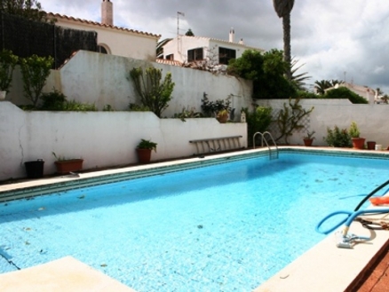 Villa for sale in town, Spain 100246
