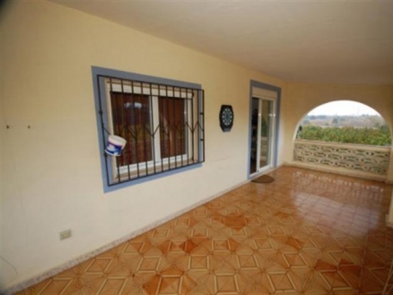 Alicante property | 2 bedroom Villa 100969