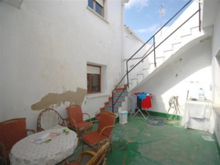 Alicante Townhome 100992