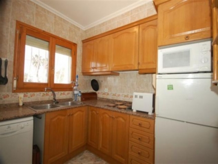 Apartment for sale in town, Alicante 101000
