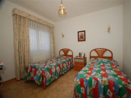 Alicante Villa 101028