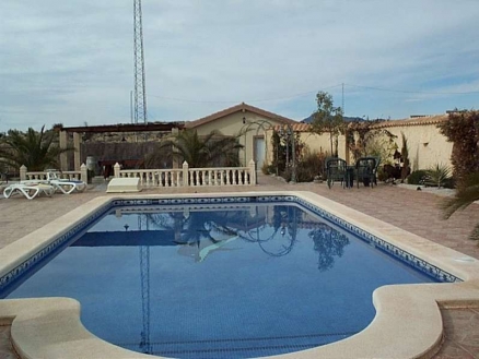 Villa for sale in town 102024