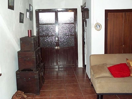 House for sale 102025