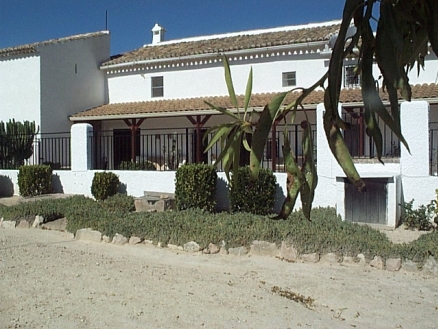 House for sale in town 102057