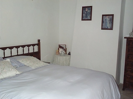 House for sale in town, Spain 102057