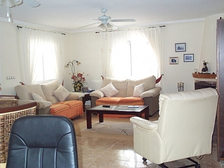  3 bedroom Villa 102074