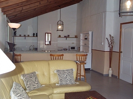 Villa for sale in town, Spain 102077