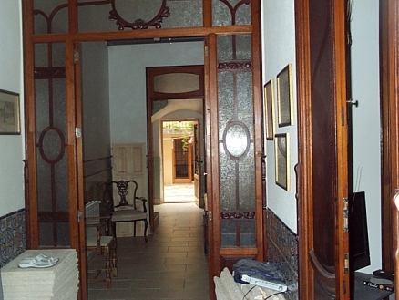 Townhome with 5 bedroom in town, Spain 102082