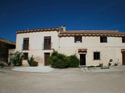 House for sale in town 102174