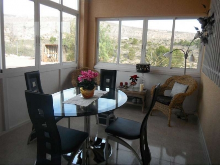  3 bedroom Villa 102192