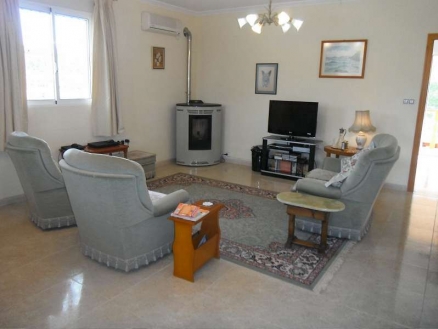 town, Spain | Villa for sale 102192