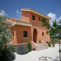 Villa for sale in town 102196