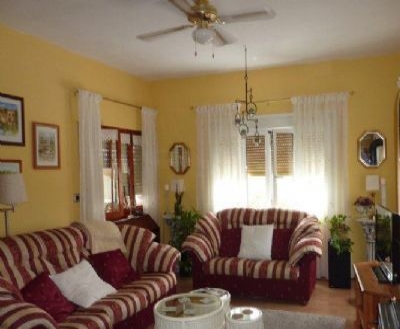 Villa&nbsp;for&nbsp;sale&nbsp;in&nbsp;town,&nbsp;Spain&nbsp;104465