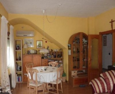 Villa&nbsp;with&nbsp;4&nbsp;bedroom&nbsp;in&nbsp;town&nbsp;104465