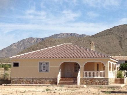 Villa for sale in town, Spain 104493