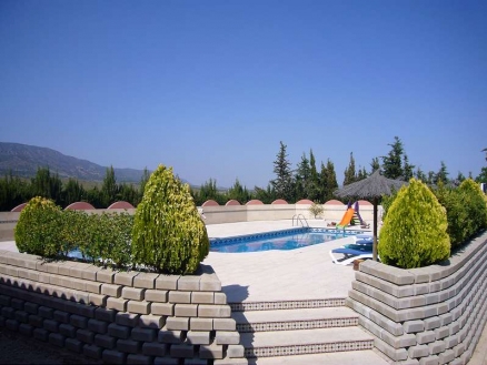 Villa with 3 bedroom in town 104497