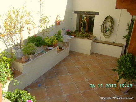 House with 4 bedroom in town, Spain 104508