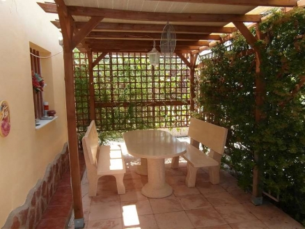  3 bedroom Villa 105579