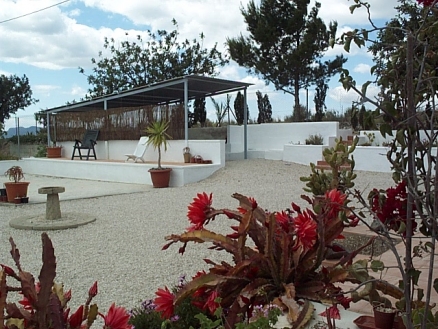 Villa for sale in town, Spain 105590