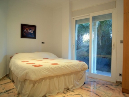 Villa with 9+ bedroom in town, Spain 105625
