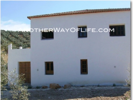 Iznajar property: Farmhouse with 4 bedroom in Iznajar, Spain 105649