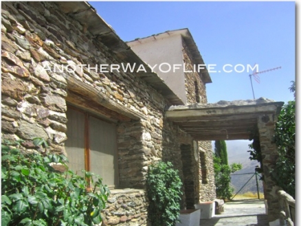 Pampaneira property: Farmhouse for sale in Pampaneira, Spain 107594