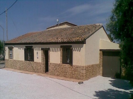 Villa for sale in town, Spain 107796