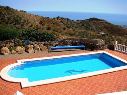 Villa with 4 bedroom in town, Spain 108220