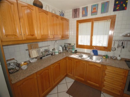 Villa for sale in town, Alicante 108227