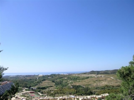 Estepona property: Commercial with bedroom in Estepona, Spain 109100