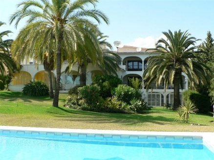Estepona property: Apartment for sale in Estepona 109186