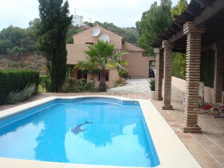 Estepona property: Villa with 2 bedroom in Estepona 109195