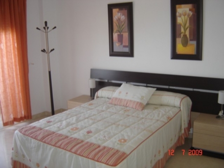 Estepona property: Apartment with 2 bedroom in Estepona 109207