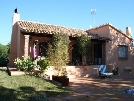 Villa for sale in town 109234
