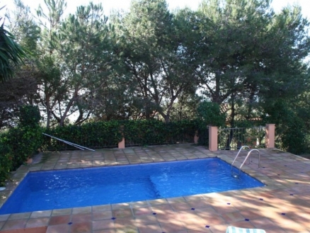 Villa for sale in town, Malaga 109234