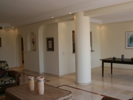 Puerto Banus property: Apartment for sale in Puerto Banus, Malaga 109311