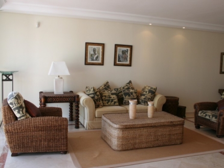 Puerto Banus property: Malaga Apartment 109311