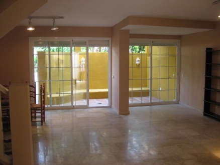Nueva Andalucia property: Townhome for sale in Nueva Andalucia, Malaga 109357
