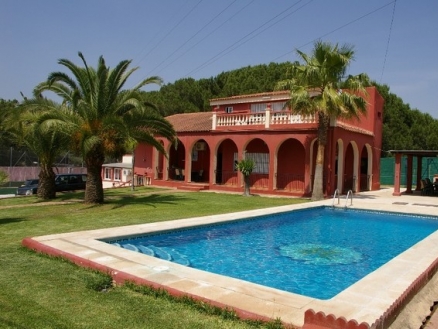 Alhaurin&nbsp;De&nbsp;La&nbsp;Torre&nbsp;property:&nbsp;Villa&nbsp;for&nbsp;sale&nbsp;in&nbsp;Alhaurin&nbsp;De&nbsp;La&nbsp;Torre&nbsp;109363