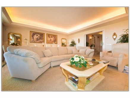 Apartment for sale in town, Malaga 109371