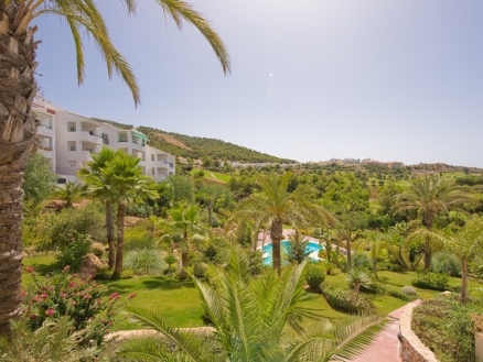 Apartment for sale in town, Spain 109382