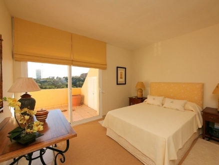 Rio&nbsp;Real&nbsp;property:&nbsp;Apartment&nbsp;with&nbsp;3&nbsp;bedroom&nbsp;in&nbsp;Rio&nbsp;Real&nbsp;109848