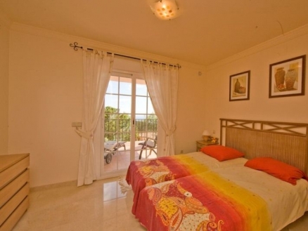 Townhome&nbsp;with&nbsp;5&nbsp;bedroom&nbsp;in&nbsp;town,&nbsp;Spain&nbsp;109854